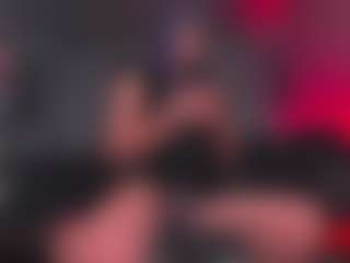 Draculairis's Live Sex Cam Show