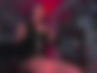Draculairis's Live Sex Cam Show