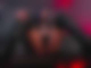 Live cam show with Draculairis - Small Tits on Dolls Live