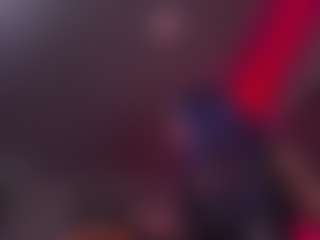 Draculairis's Live Sex Cam Show
