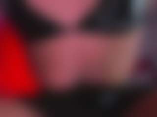 Draculairis's Live Sex Cam Show