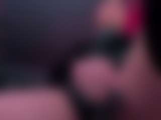 Draculairis's Live Sex Cam Show