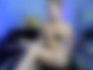ElisaPink's Live Sex Cam Show
