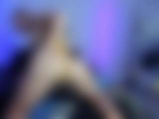 ElisaPink's Live Sex Cam Show