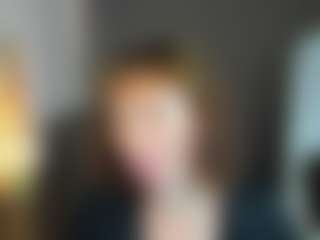 Live cam show with gracekellyyy - Middle Aged on Strip Flash - Live Sex Shows