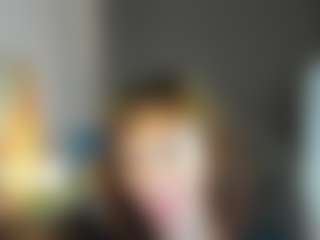Live cam show with gracekellyyy - Upskirt on liverealitysex.com