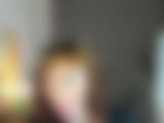 Live cam show with gracekellyyy - Mature on Dare Cams