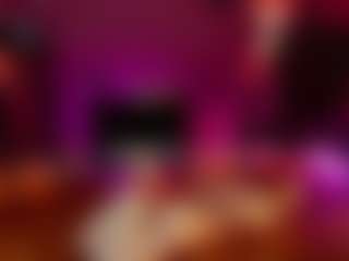 GreciaaRomaa's Live Sex Cam Show