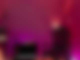 Live cam show with GreciaaRomaa - Green Eyes on hrnylive.com