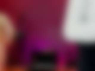 GreciaaRomaa's Live Sex Cam Show