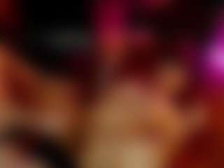 GreciaaRomaa's Live Sex Cam Show