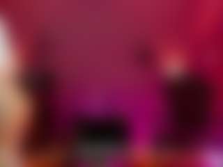 GreciaaRomaa's Live Sex Cam Show