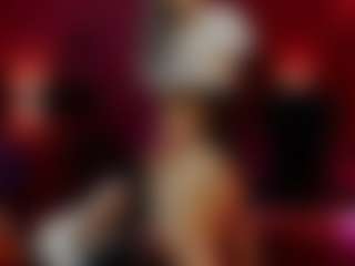 GreciaaRomaa's Live Sex Cam Show