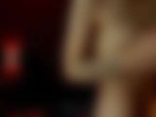 GreciaaRomaa's Live Sex Cam Show