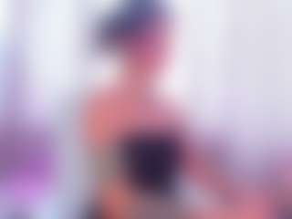 Live cam show with HaniMasson - Tiny Tits on SinfulBabes