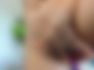 Issabelle19's Live Sex Cam Show