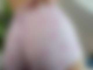 Issabelle19's Live Sex Cam Show