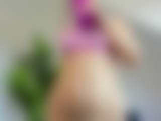 Issabelle19's Live Sex Cam Show