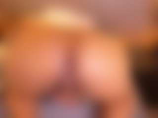 Kinsleybrown's Live Sex Cam Show