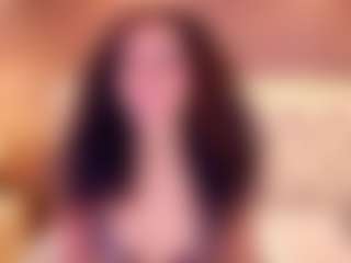 Live cam show with Kinsleybrown - Lovense on TeamSkeetLive