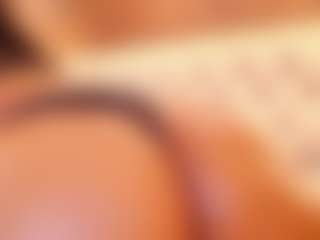 Live cam show with Kinsleybrown - Twerking on fapnchat
