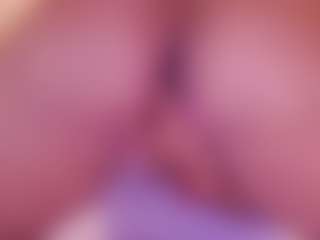 Kinsleybrown's Live Sex Cam Show