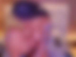 Kinsleybrown's Live Sex Cam Show
