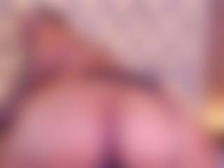 Live cam show with Kinsleybrown - Colombian on Camsoda | colombia