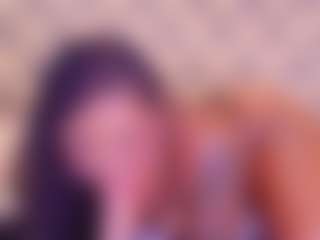 Live cam show with Kinsleybrown - Colombian on Camsoda | colombia