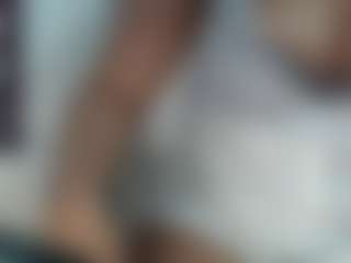 Live cam show with melanyscoot - Camel Toe on camwithhim.com