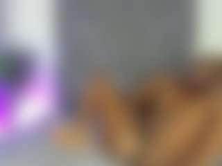 Live cam show with Nahomy-smith99 - Nipple Piercings on Camsoda