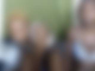 Live cam show with Rox and Ane - Brown Eyes on chickslive.net