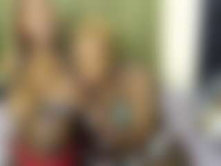 Live cam show with Rox and Ane - Eating Pussy on milfzrlive.com