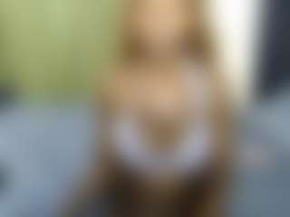 Rox and Ane's Live Sex Cam Show