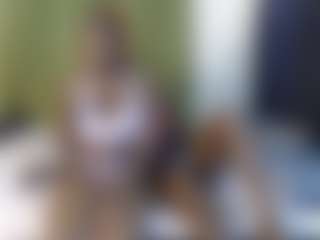 Live cam show with Rox and Ane - Nipple Piercings on AdultVida.com