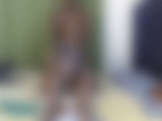 Live cam show with Rox and Ane - Eating Pussy on slutload