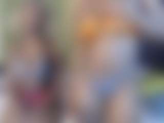 Live cam show with Rox and Ane - Strip on Uber Horny