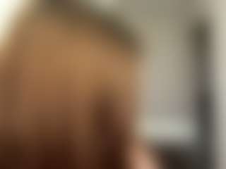 Live cam show with SerinaAmento - Flashing on hotwifechat.live