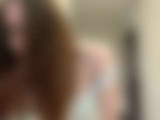 Live cam show with SerinaAmento - Horny on Fling VIP Chat