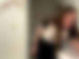 Live cam show with SerinaAmento - Sexting on Milfs Live