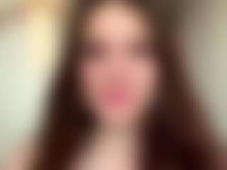 Live cam show with SerinaAmento - Green Eyes on friskycurves.com