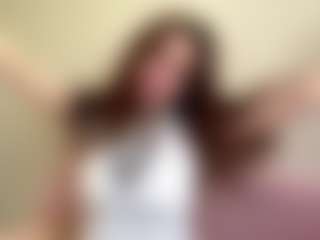 Live cam show with SerinaAmento - Massage on pussylord.com