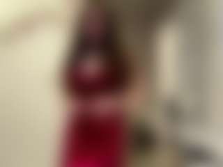 Live cam show with SerinaAmento - Striptease on Camsoda