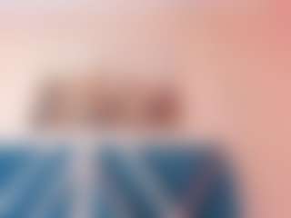 Live cam show with Sky Saenz - Latina on live18s.com | colombia