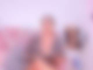 Sky Saenz's Live Sex Cam Show