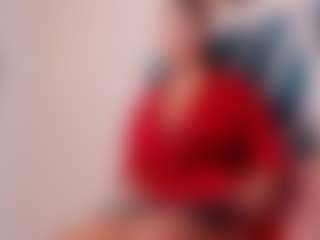 Sky Saenz's Live Sex Cam Show