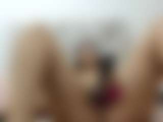 Sky Saenz's Live Sex Cam Show