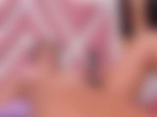 Sky Saenz's Live Sex Cam Show