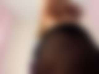 Live cam show with Sky Saenz - Latina on SpunkLive | colombia