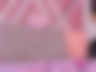 Live cam show with Sky Saenz - Cute on xxxlivecams.org